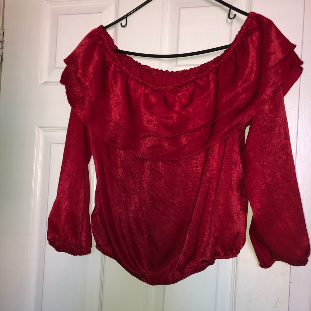 Red swede top